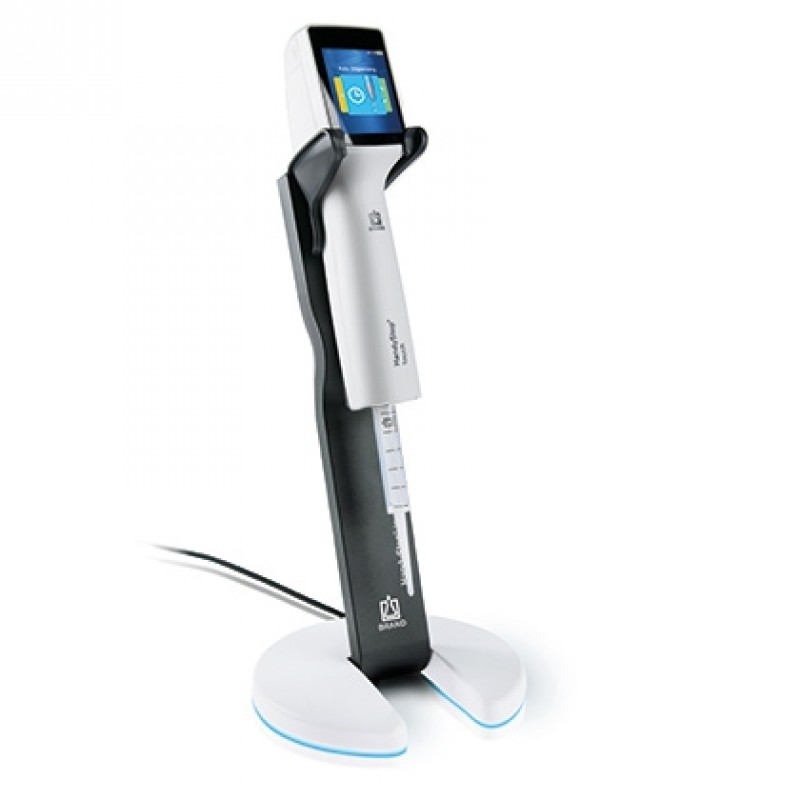 BrandTech 705201IP HandyStep Touch Repeating Pipette & Inductive Charging Stand Bundle