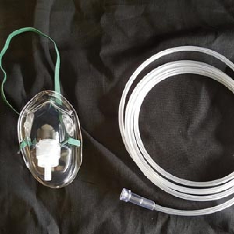 Med-Tech Resource, LLC MTR-26042 Oxygen Mask, Simple, Medium Concentration, Pediatric, Elongated, 7' Star Tubing, 50/cs (40 cs/plt)