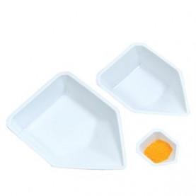 HS1419A Heathrow Scientific Square Weighing Boat, White, Pouring Corners, Small, 43 x 58 x 13 mm (Pack of 500)